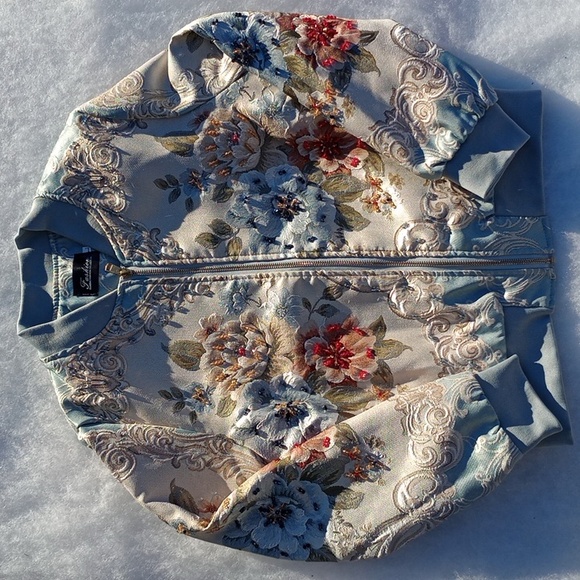Jackets & Blazers - Fashion Embroidery and Beaded Jacket